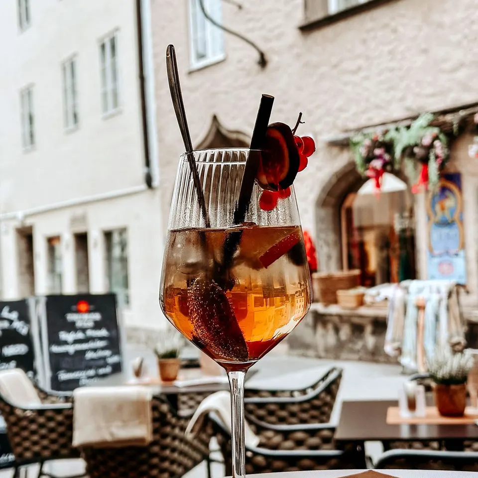 Café Bistro La Má